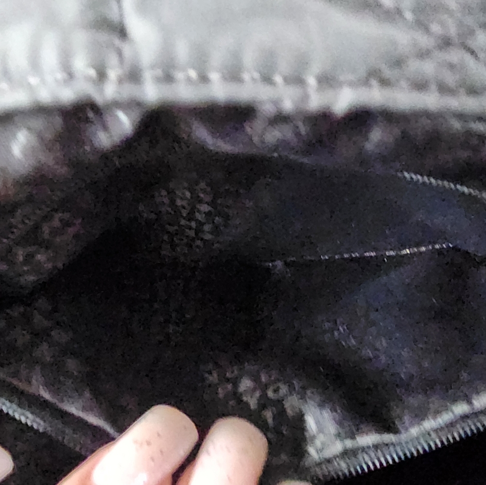 EUC Kate Spade Black Quilted Two-way Crossbody - Picture 8 of 9